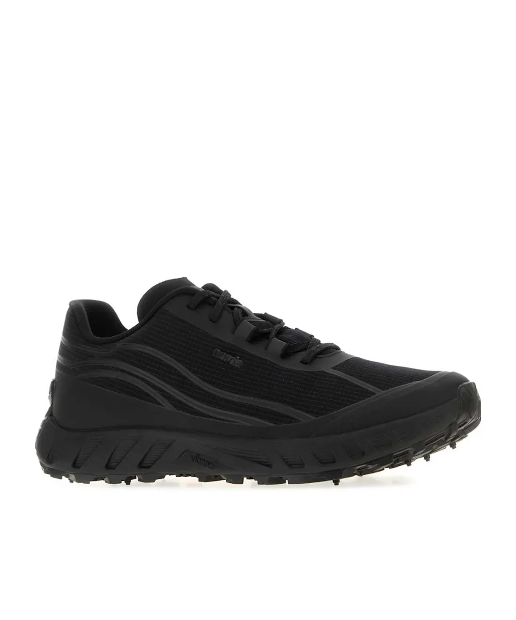 Norda 002M Canvas Sneakers