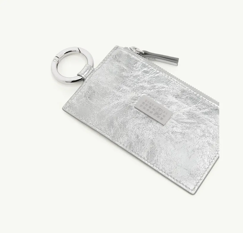 Zip-Ring Wallet