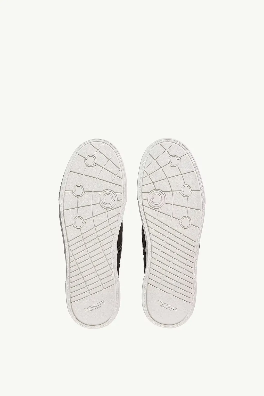 Vera Leisure Padded Sneakers