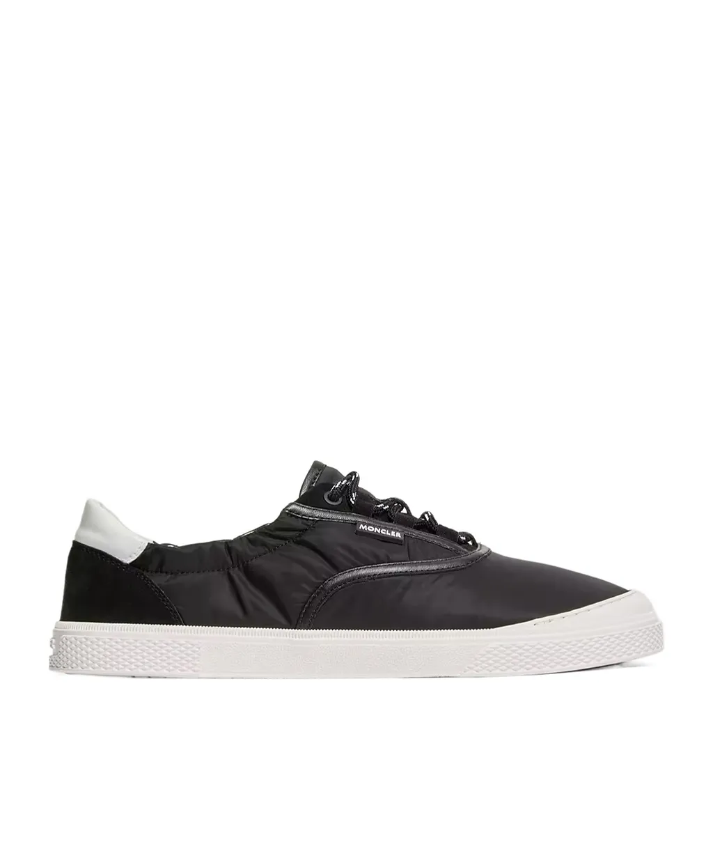 Vera Leisure Padded Sneakers
