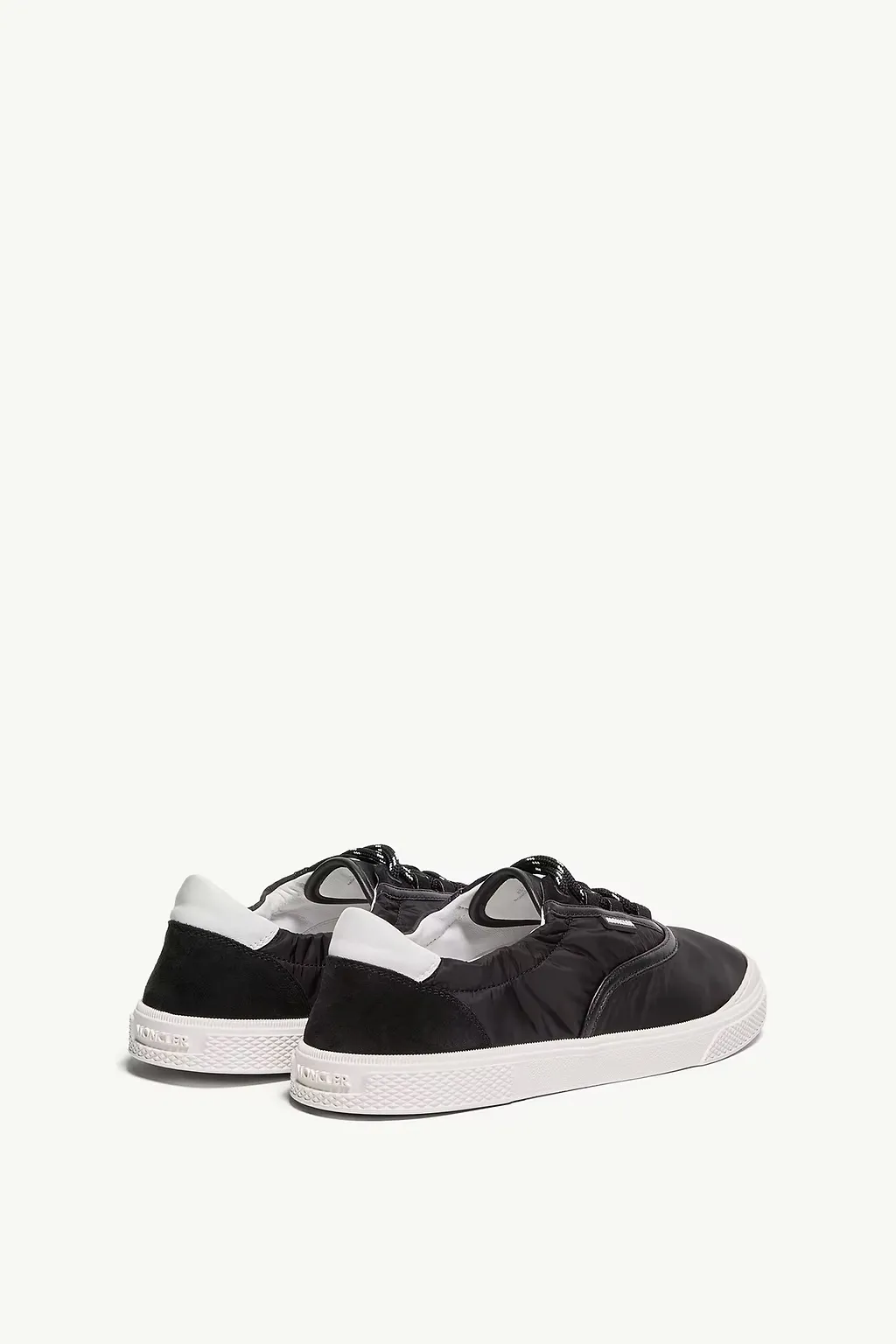 Vera Leisure Padded Sneakers
