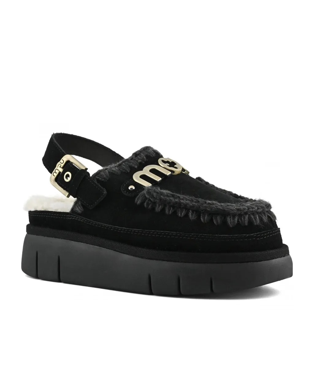 Round-Toed Shoes With A Back Strap