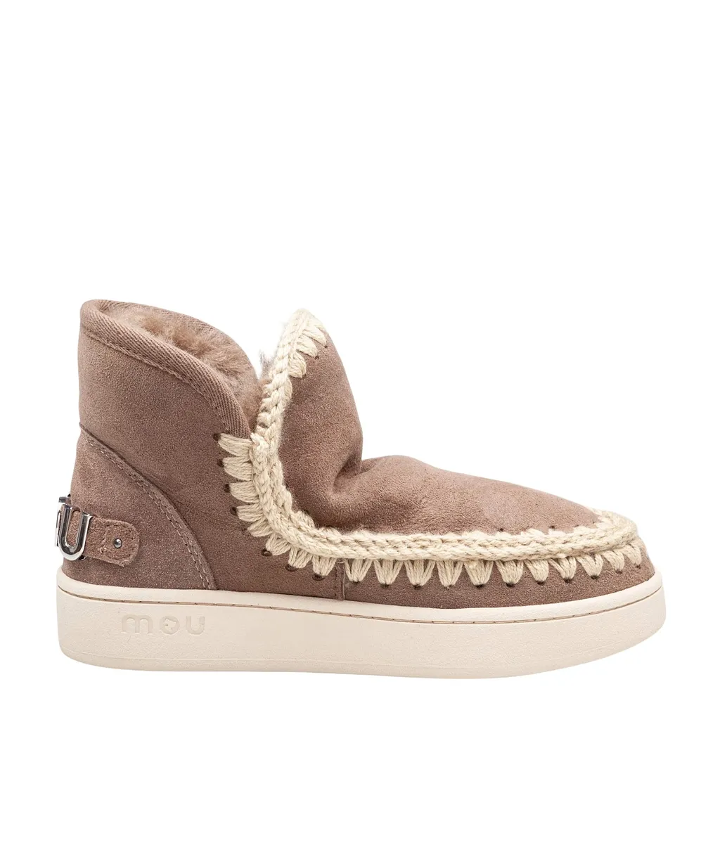 Round-Toed Snow Boots