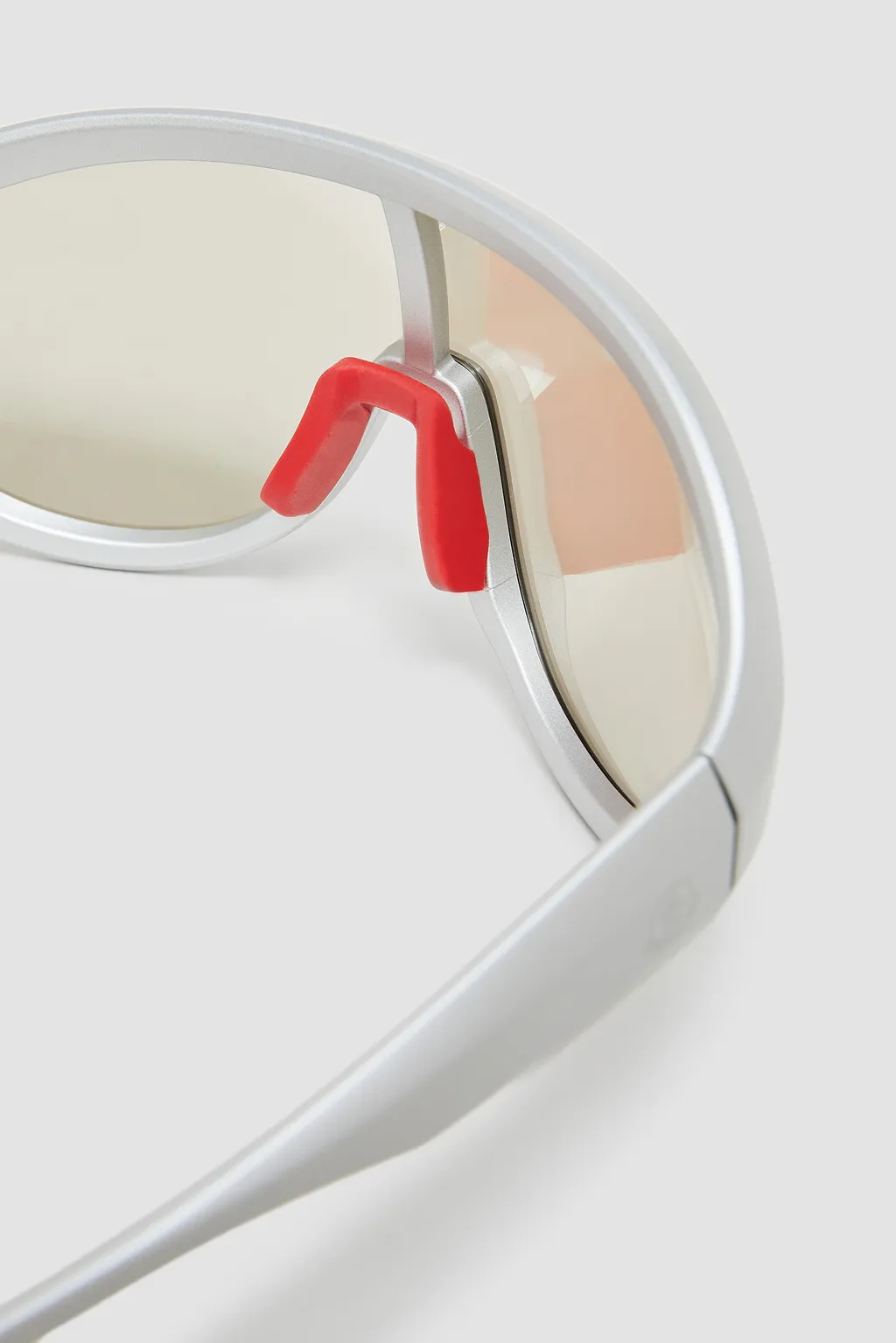 Contrast Oval Sunglasses