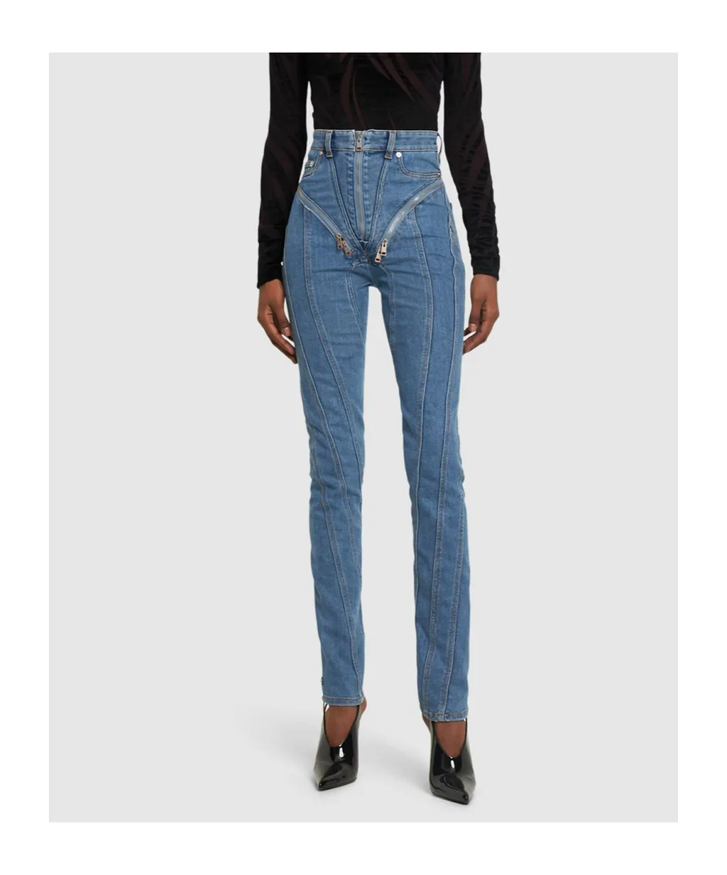 High-Waist Jeans
