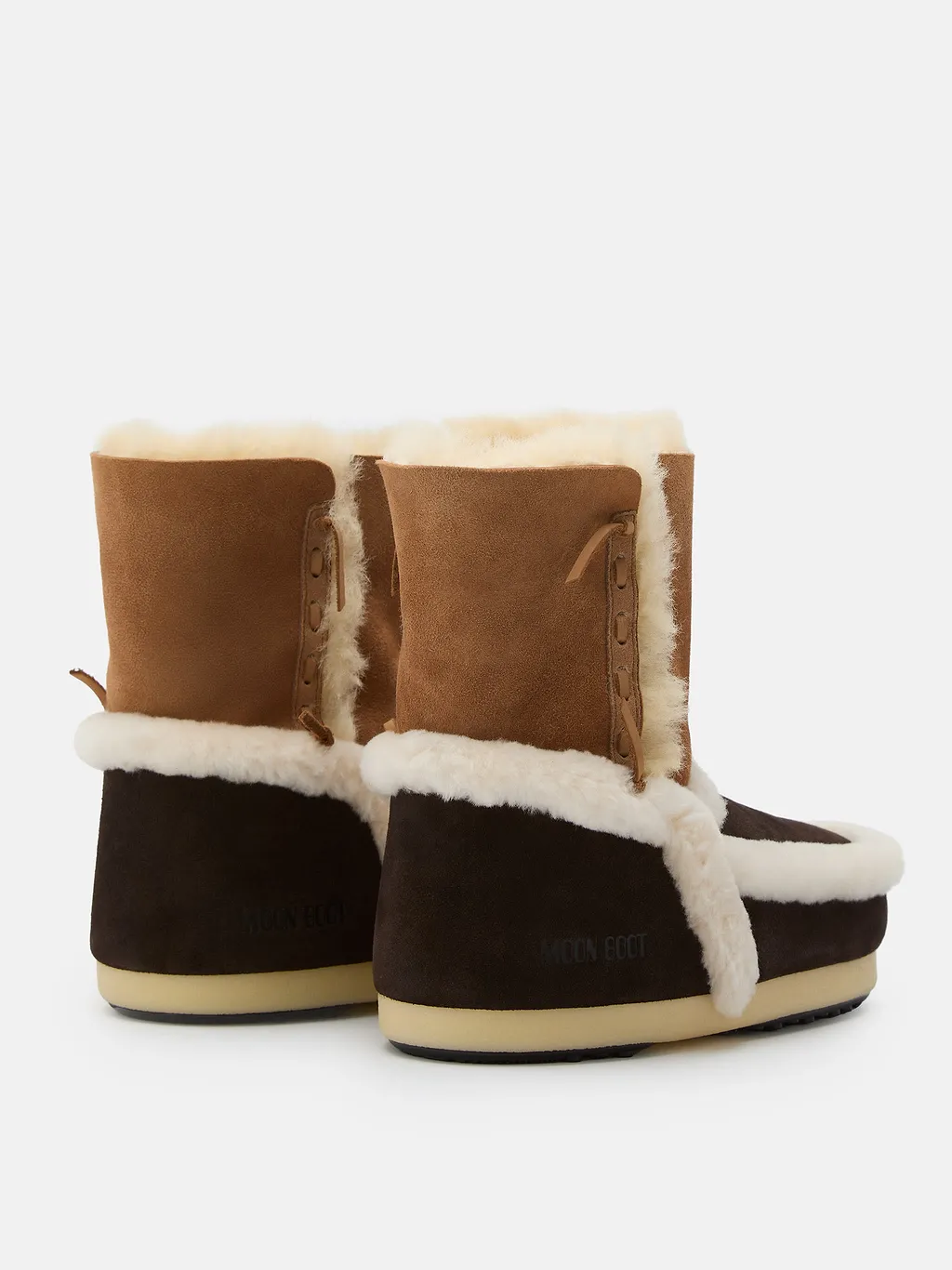 Logo Boots
