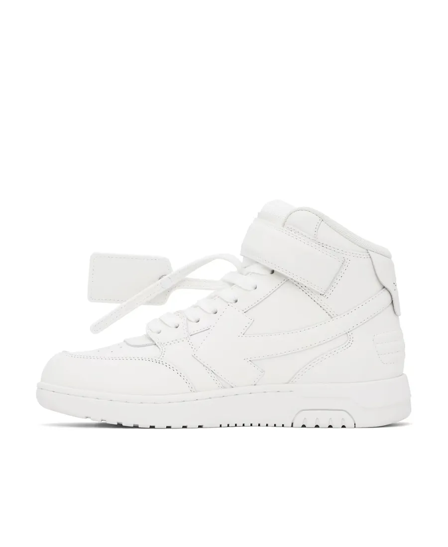 Logo Tag High-Top Skate Shoes