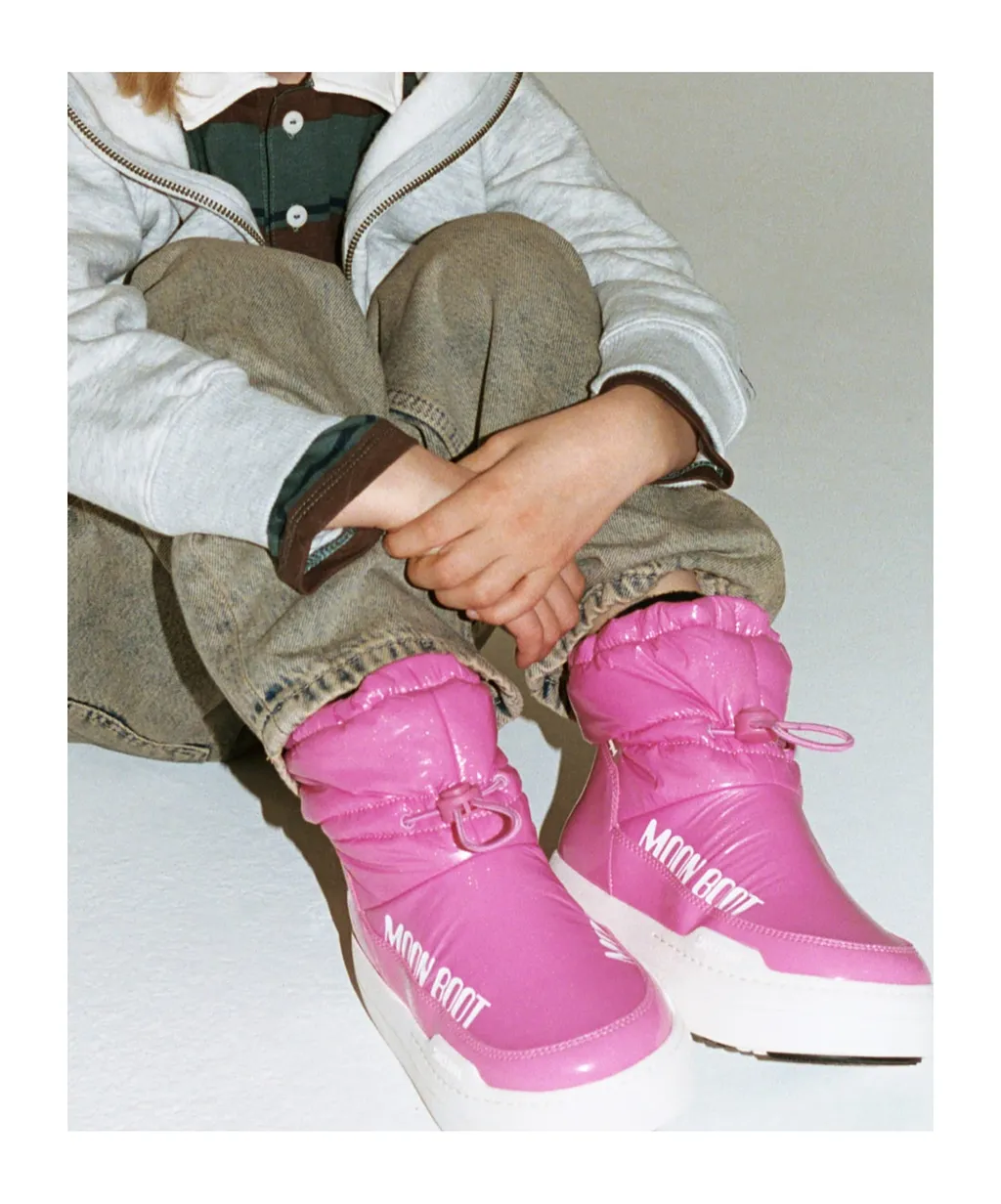 Quilted Mid-Calf Snow Boots