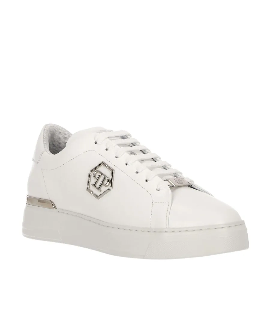 Low-Cut Lace-Up Sneakers