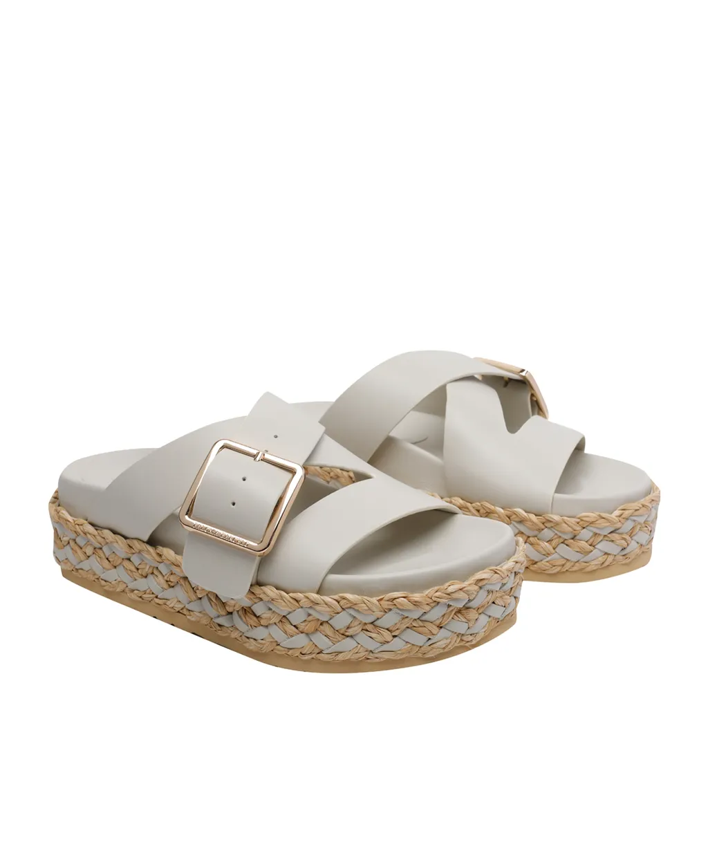 Paloma Barceló Round Toe Sandals