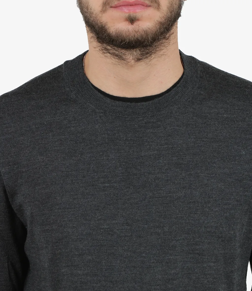Round-Neck Pullover