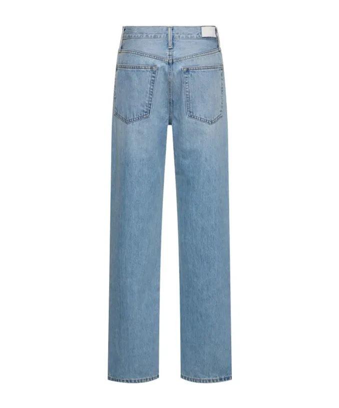 Low-Rise Jeans