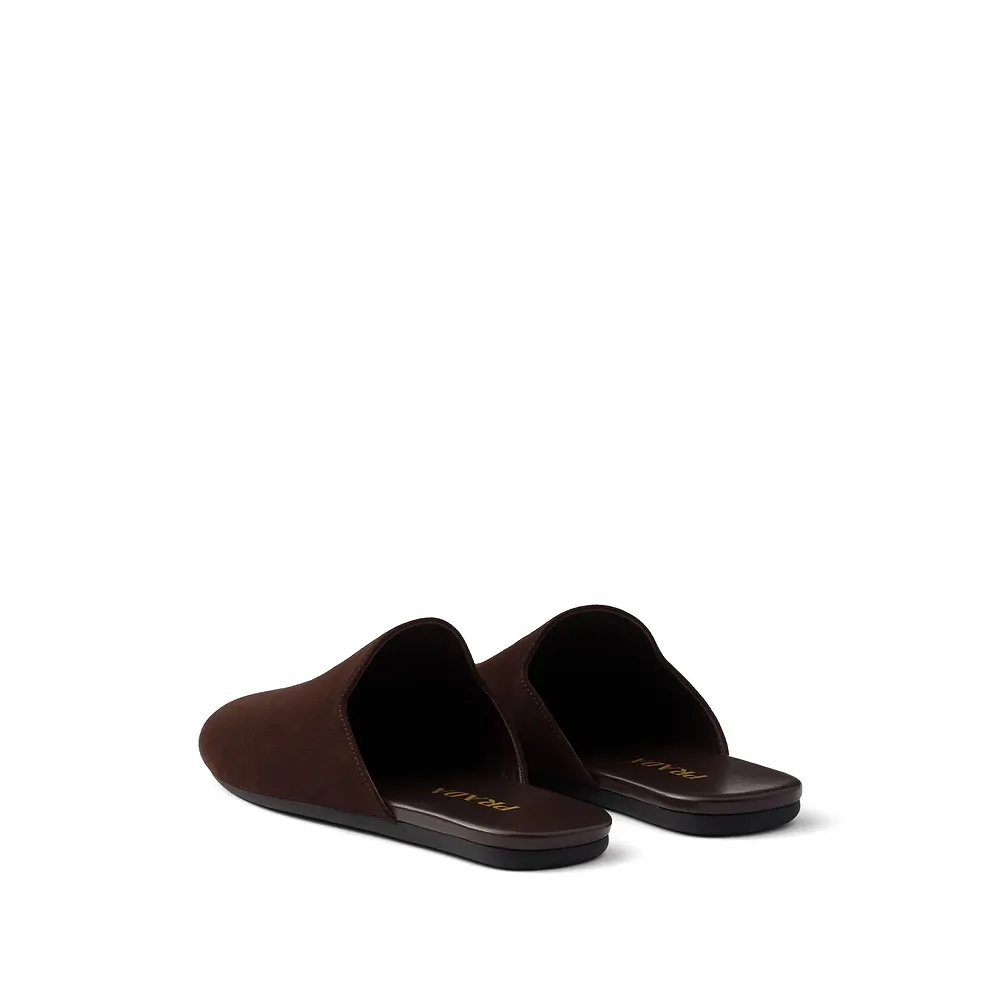 Round Toe Flat Slippers