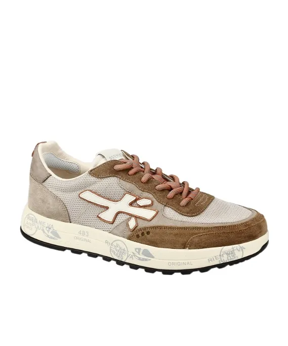 Nous Sneakers