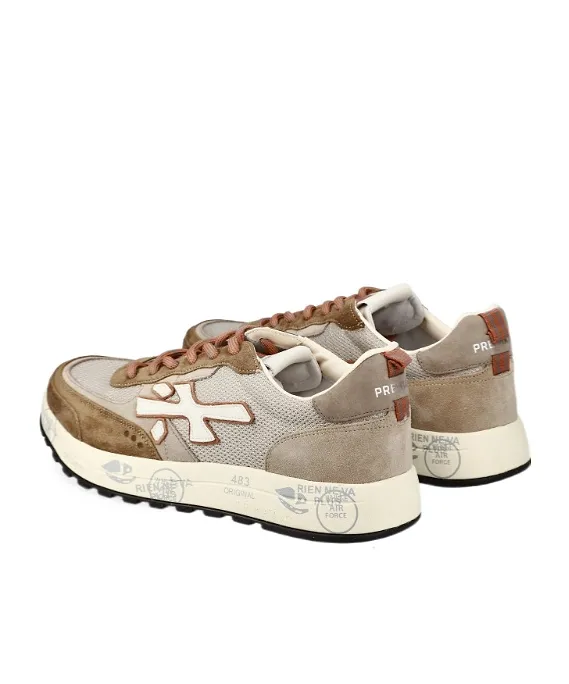 Nous Sneakers