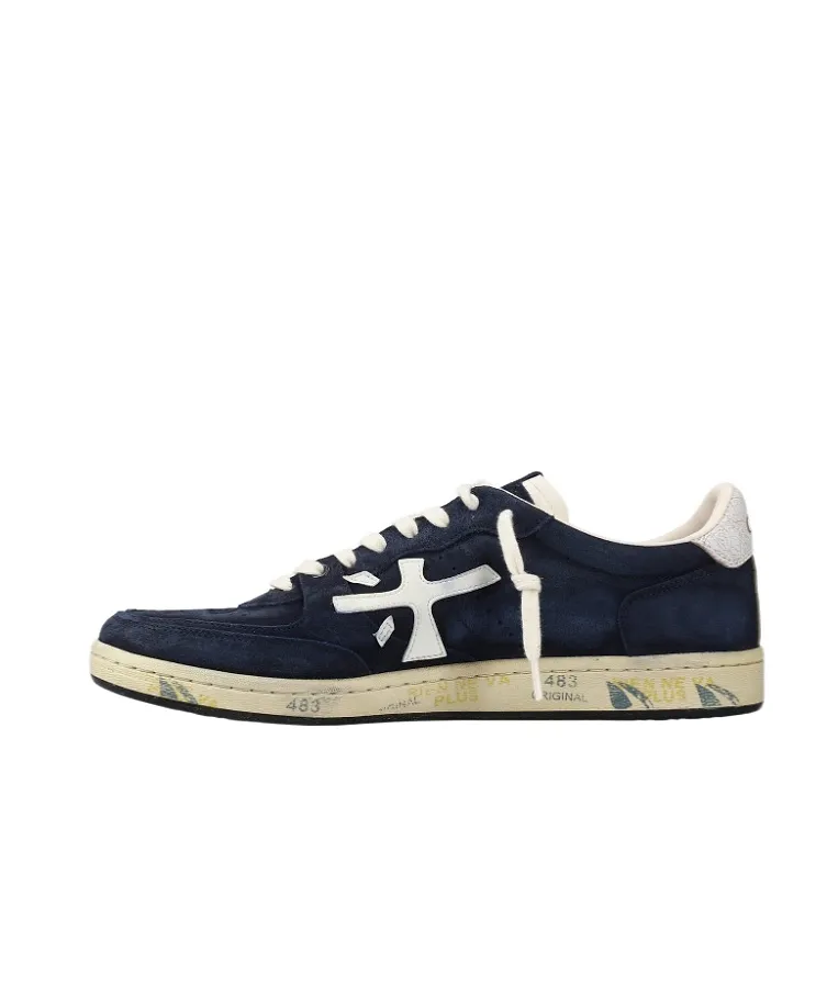 Round-Toe Low-Top Sneakers