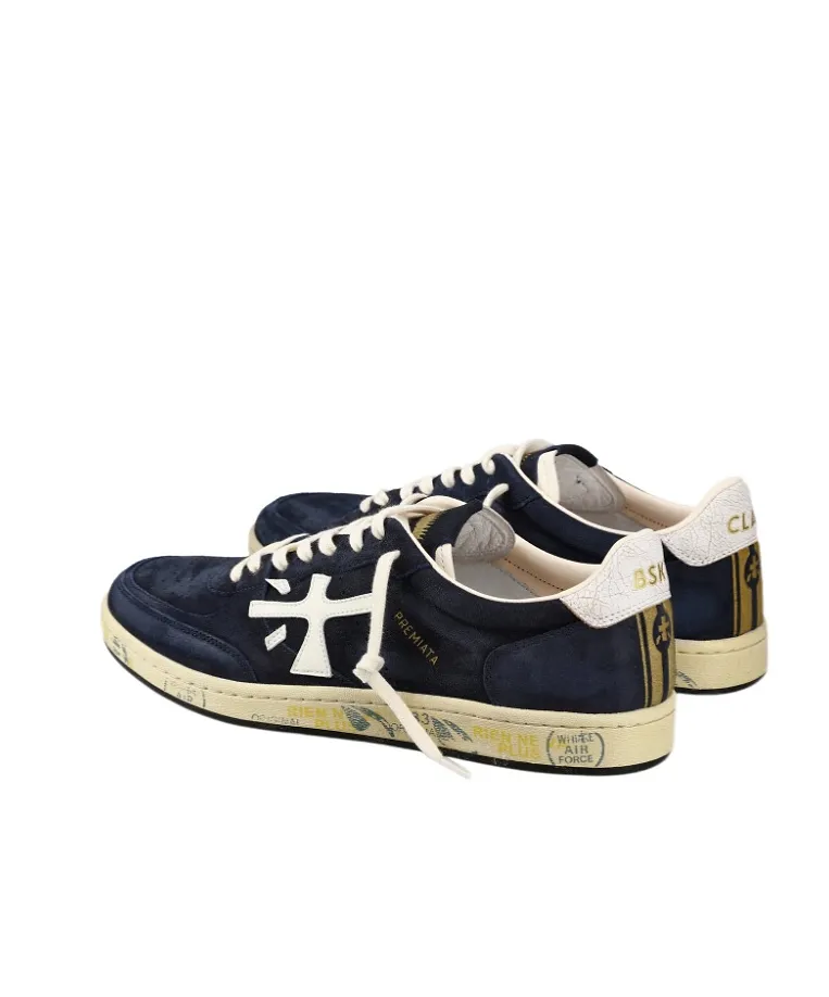 Round-Toe Low-Top Sneakers