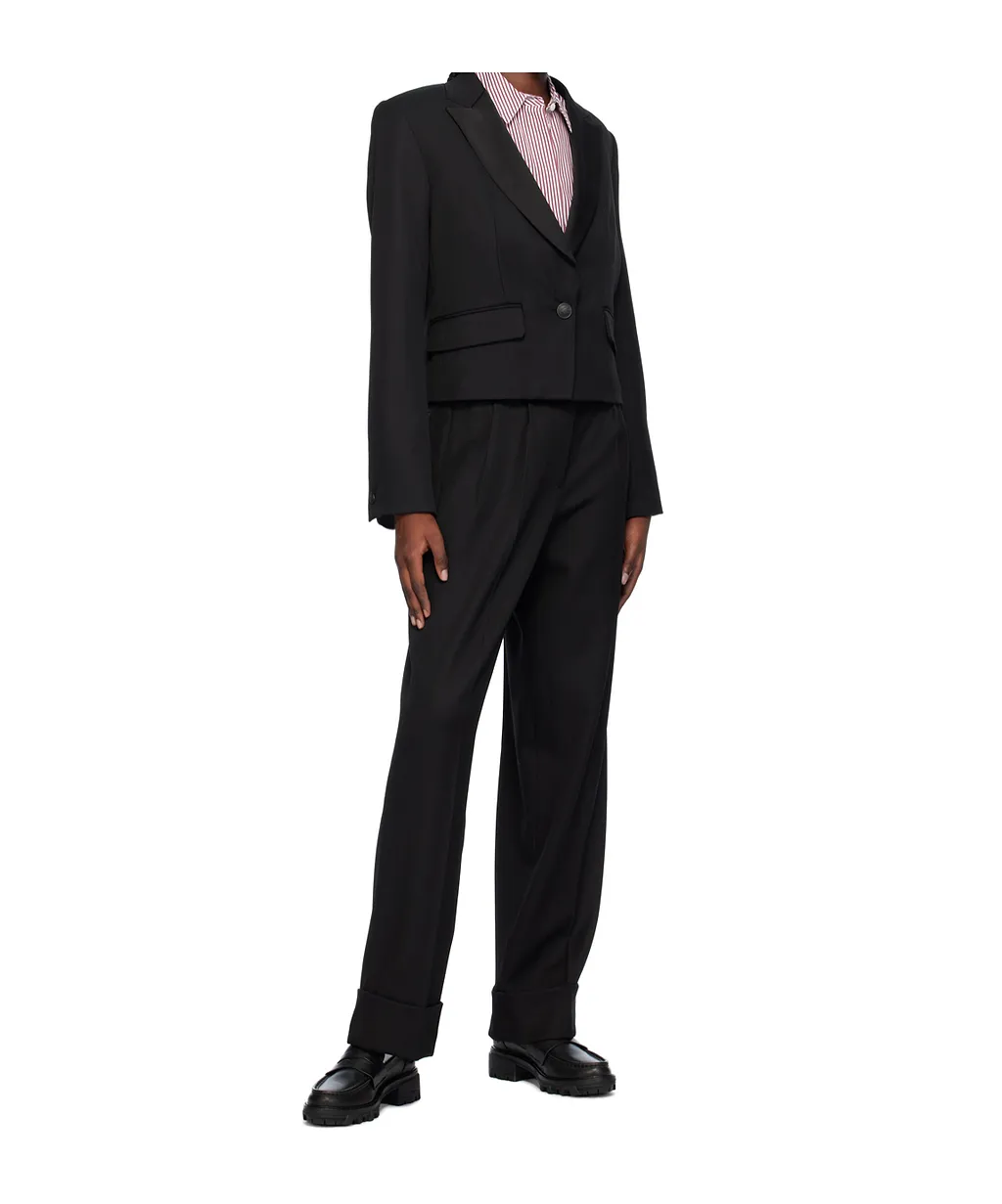 Long-Sleeved Suit Jacket