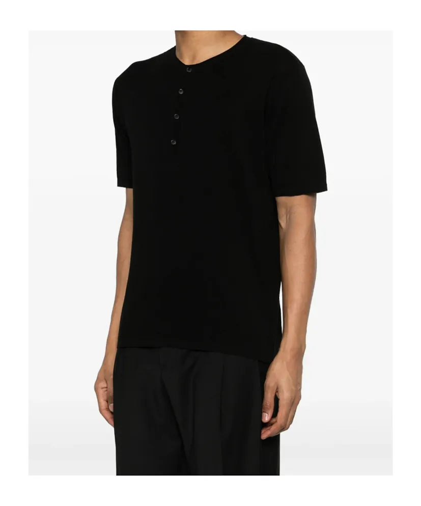 Short-Sleeved Knitwear