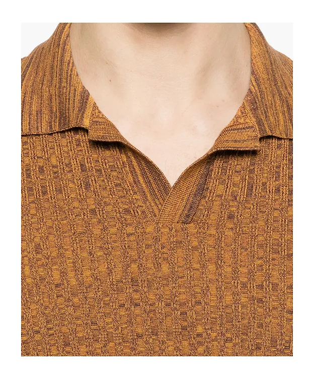 Short-Sleeved T-Shirt