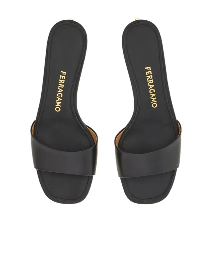 Low Heeled Mule
