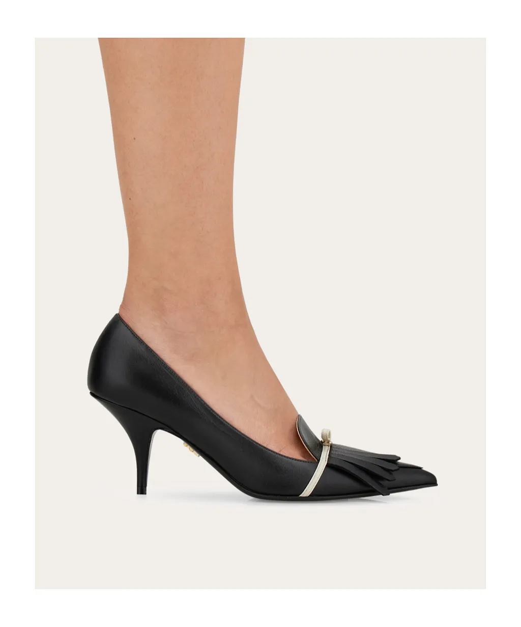 Pump With Mini Bow Detail