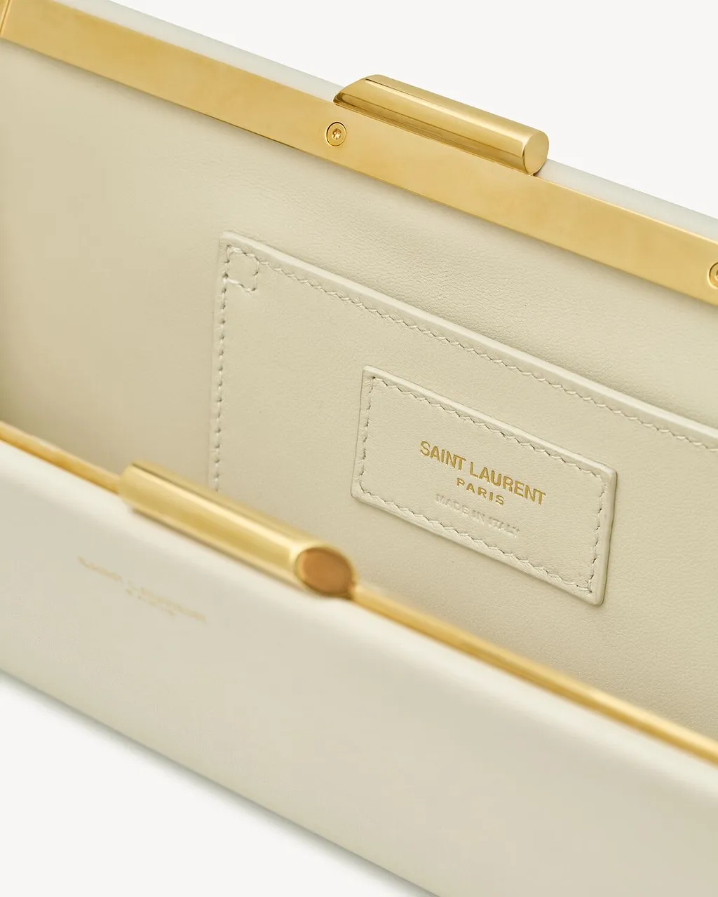 Midnight Small Clutch In Smooth Leather