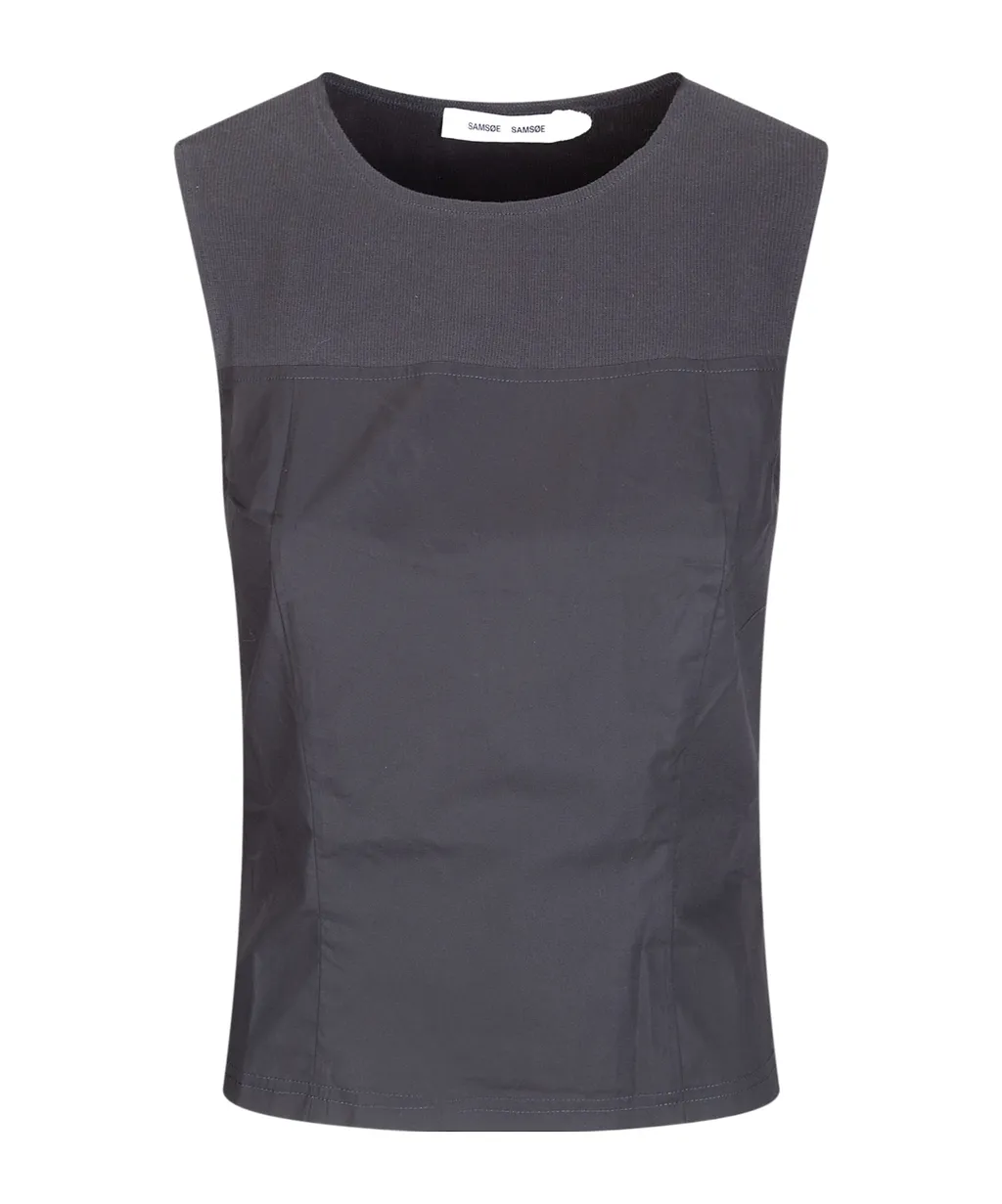 Sleeveless Vest