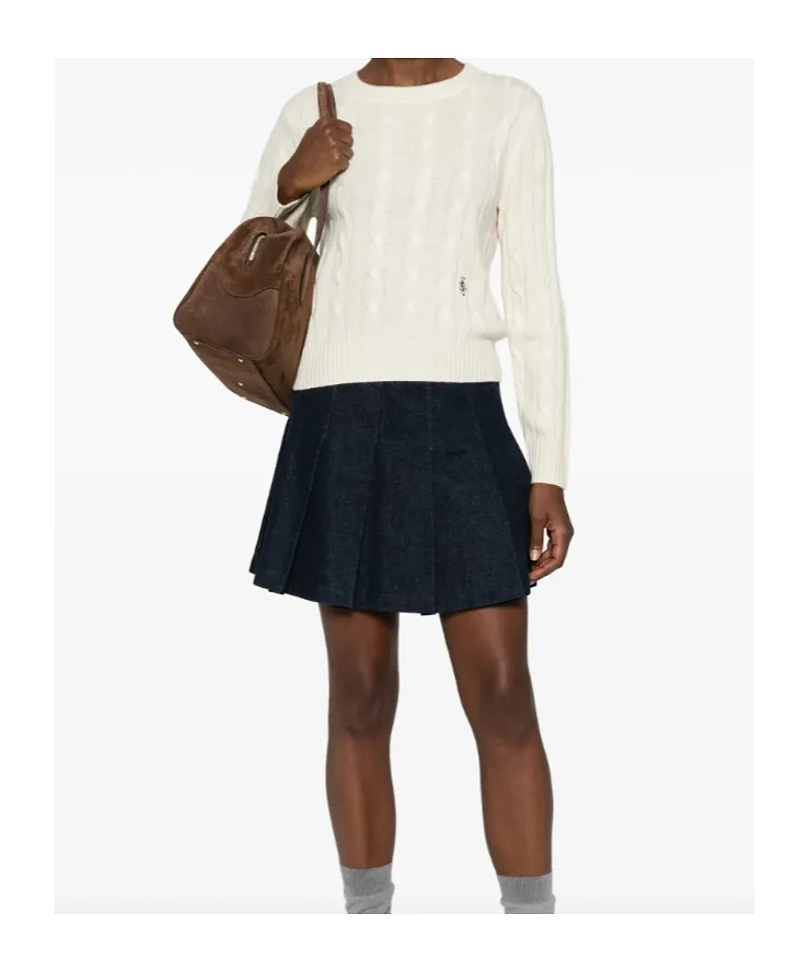 Long-Sleeved Sweatshirt