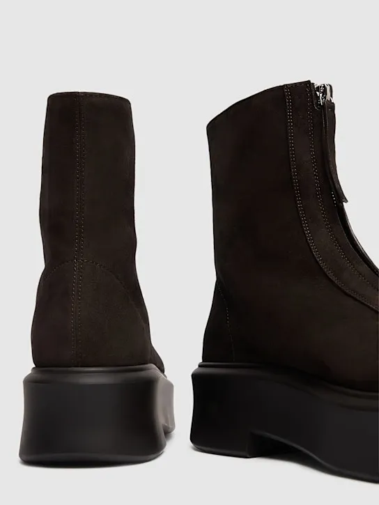 Round-Head Short Boots