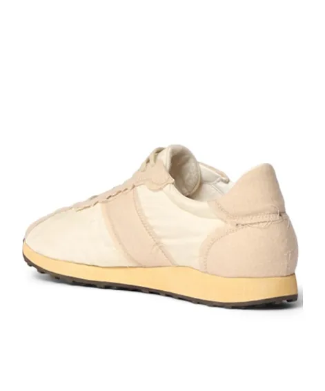 Round-Head Sneakers