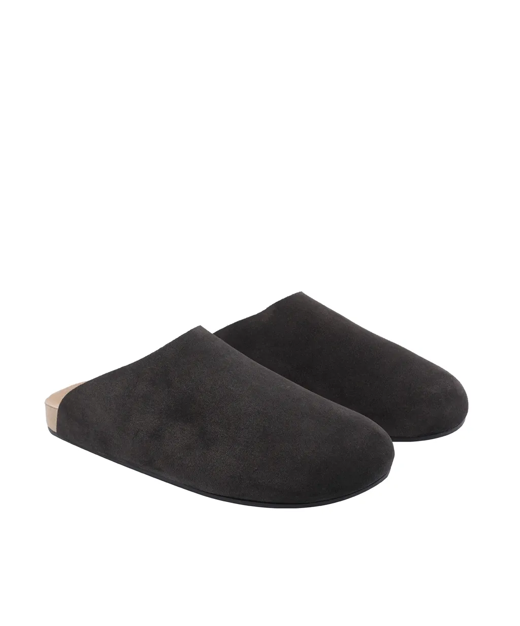 Round-Toe Slippers