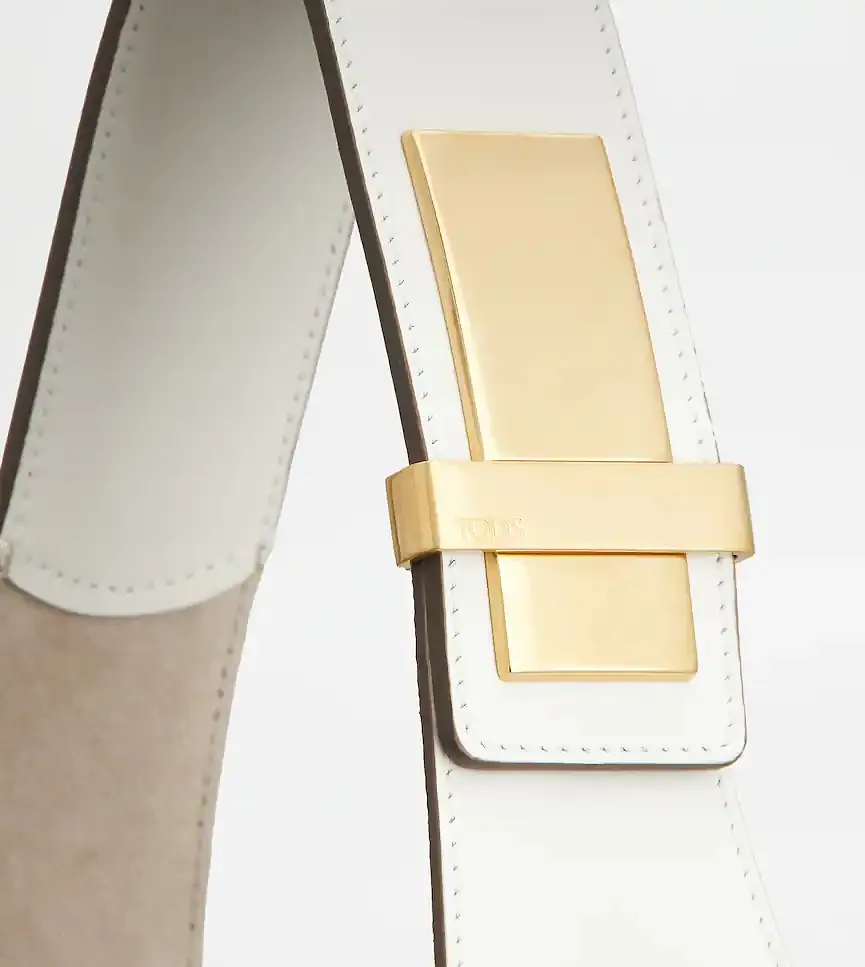 Flap Detail Shoulder Bag