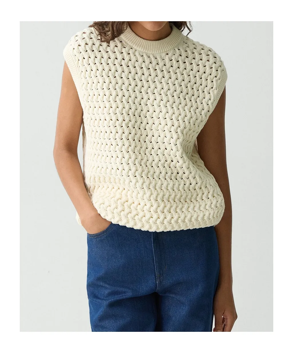 Theory Cable-Knitted Sleeveless Vest
