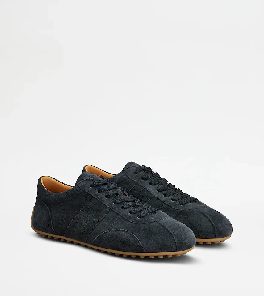 T Marathon Lace-Up Sneakers