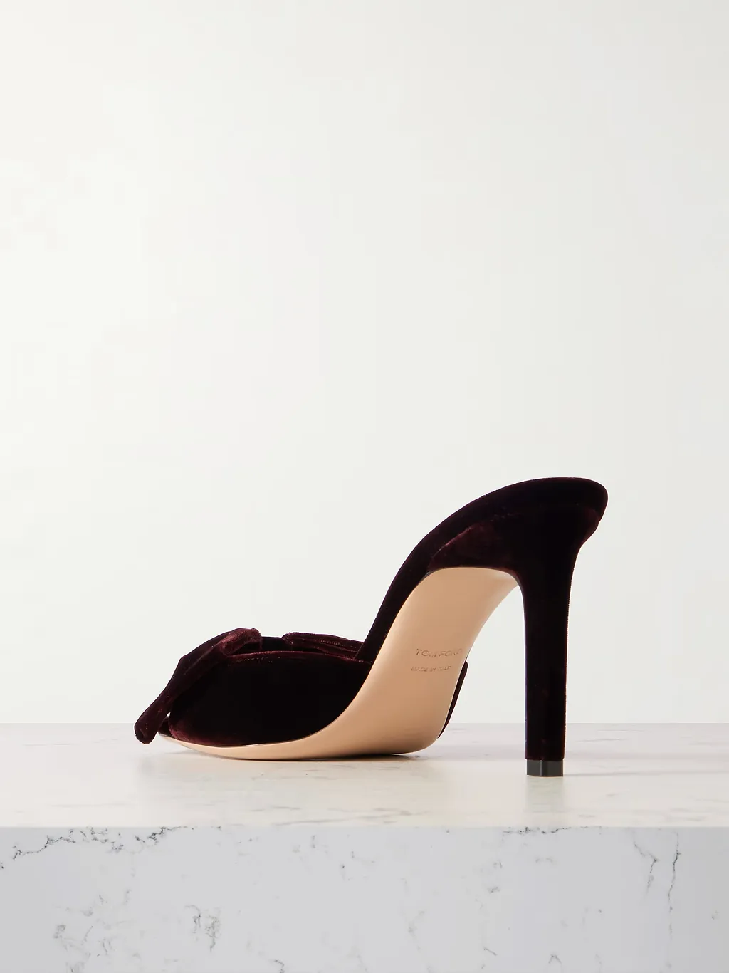 Brigitte High-Heeled Sandals With Bow Embellishment