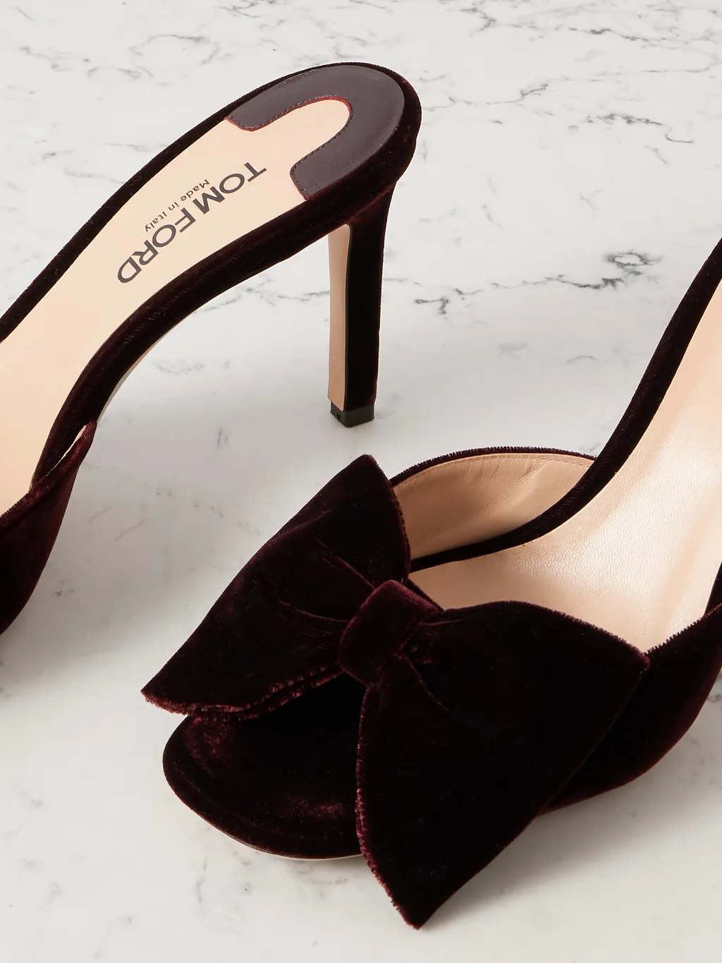 Brigitte High-Heeled Sandals With Bow Embellishment
