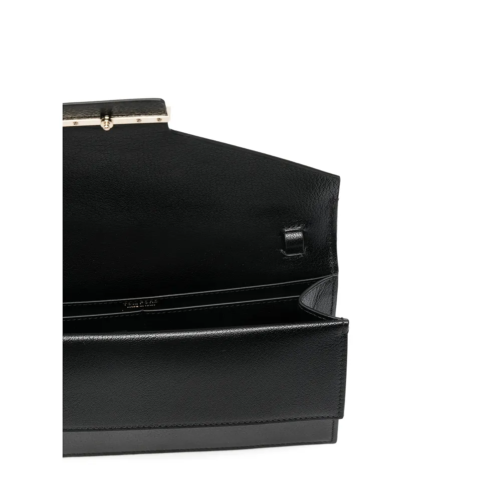 Logo Clutch