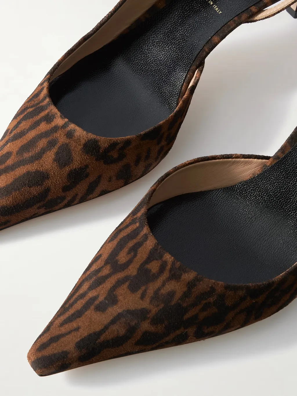 Ocelot Padlock-Detail Pumps