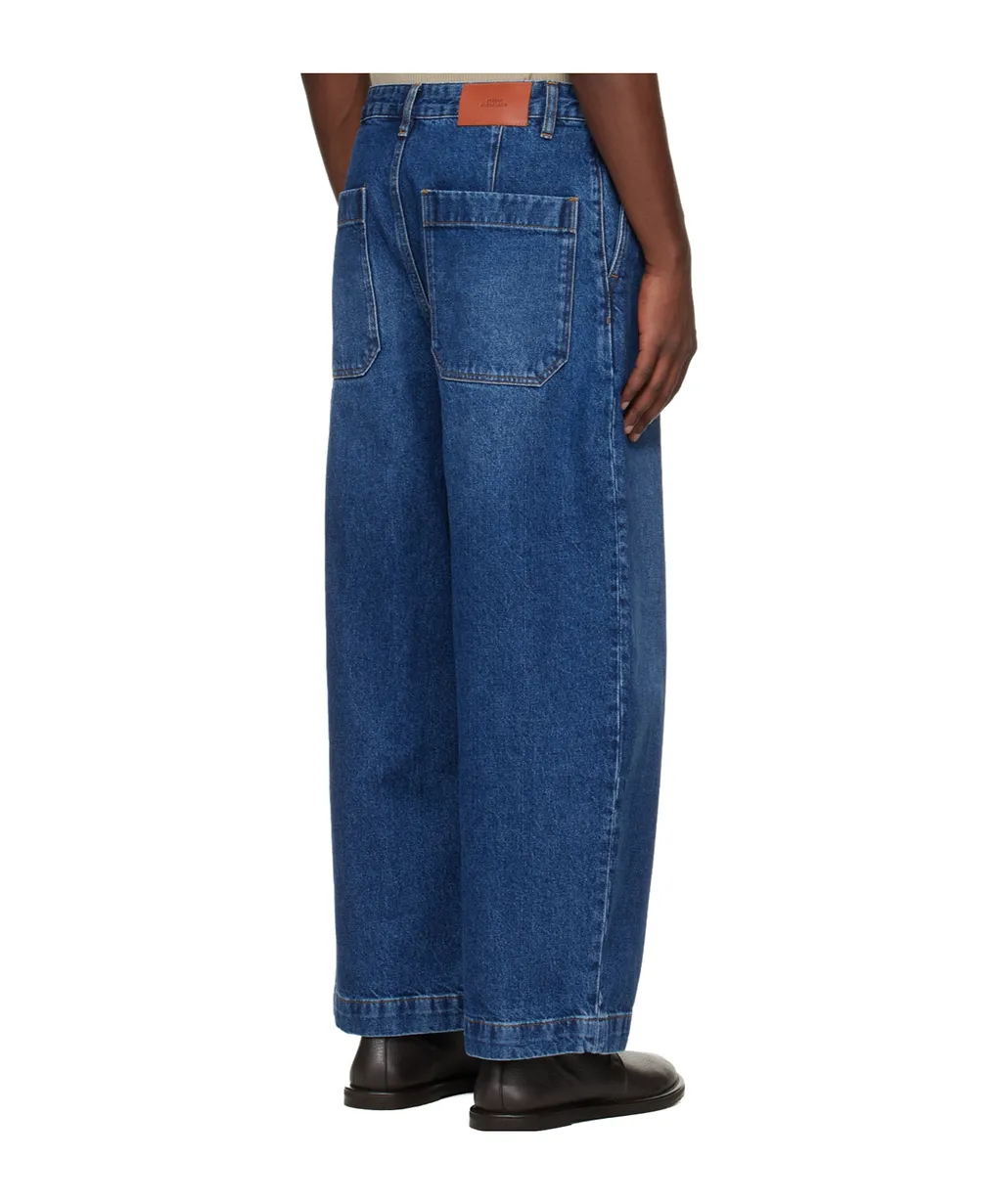 Wide-Leg Jeans