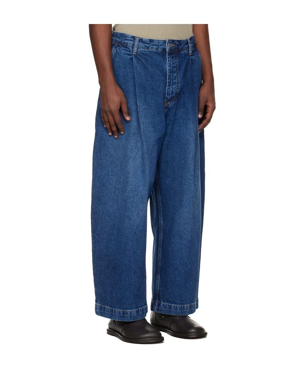 Wide-Leg Jeans