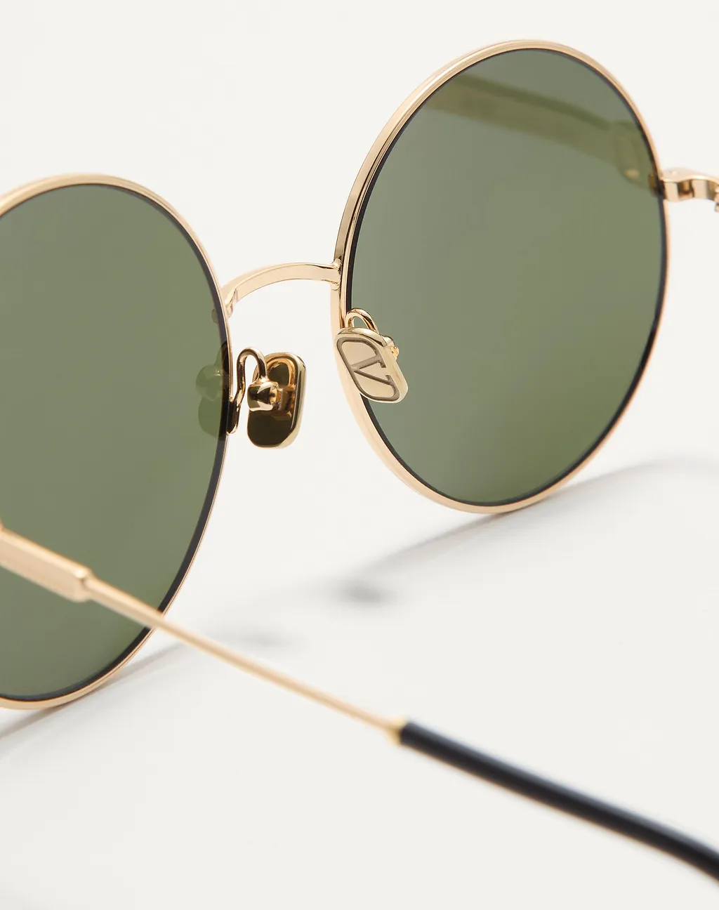 Full Frame Sunglasses