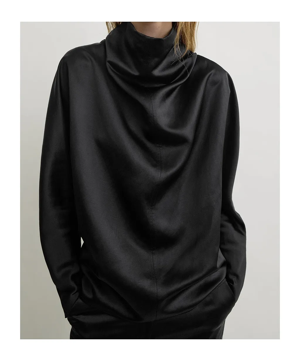 TotÊMe Draped Back-Buttoned Top
