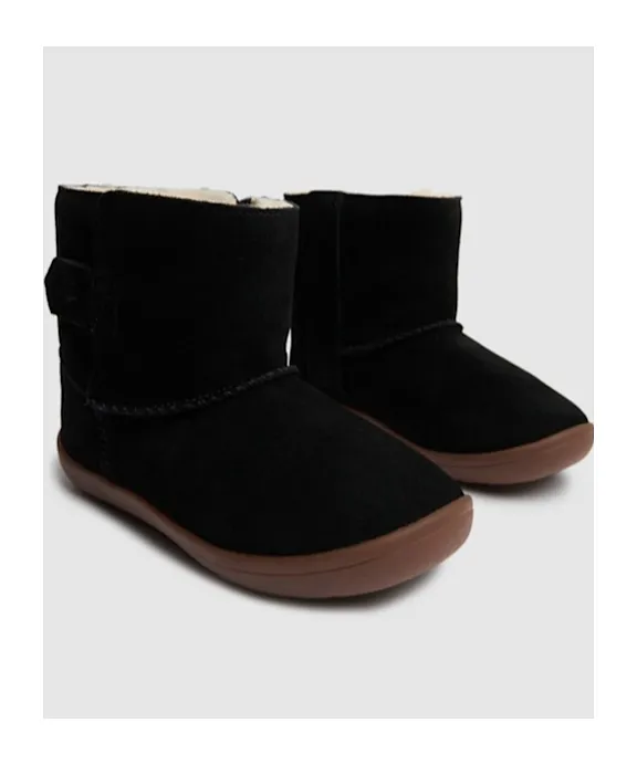 Round Head Boots