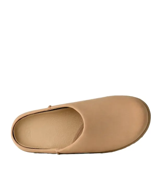 Ugg Otzo Round-Toe Clogs