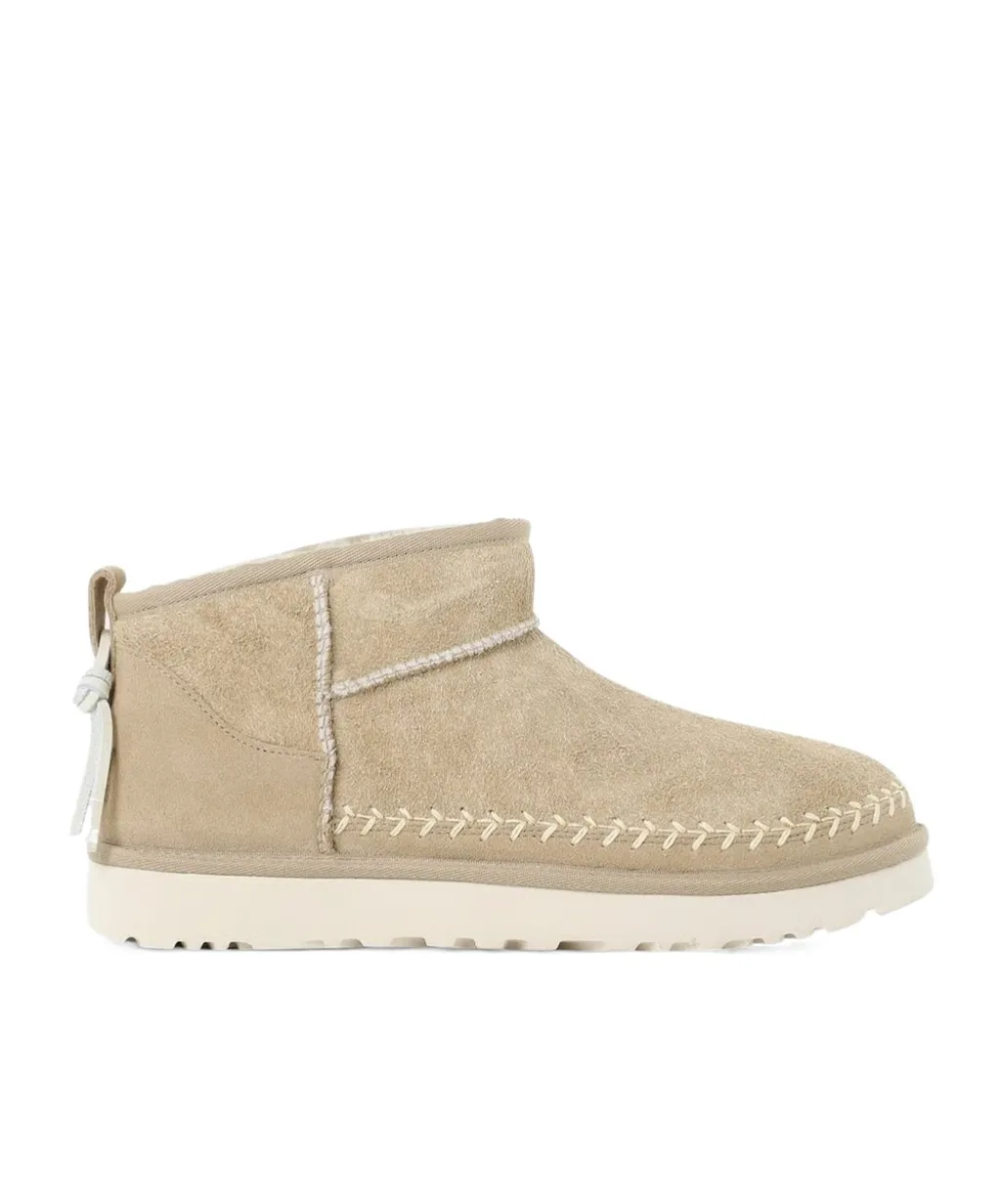 Classic Ultra Mini Biarritz Boot