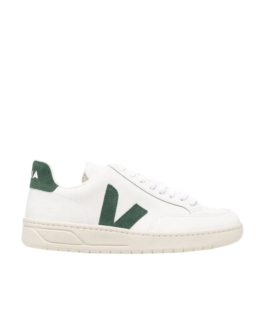 V-10 Low-Cut Casual Sneakers