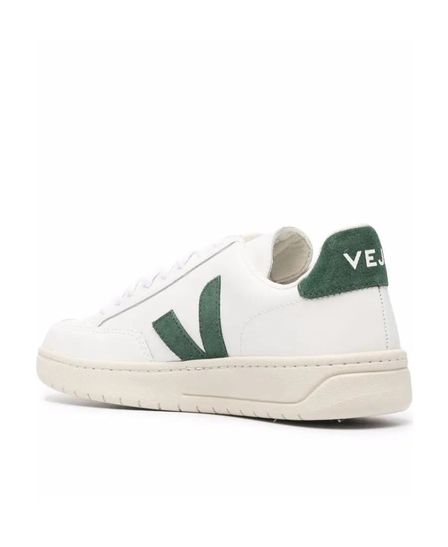 V-10 Low-Cut Casual Sneakers