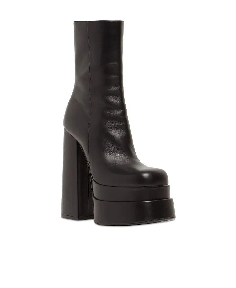 Logo High-Top And Bare Boots