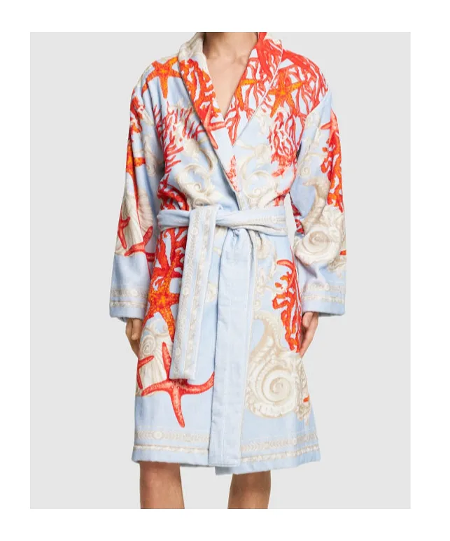Long-Sleeved Bathrobe